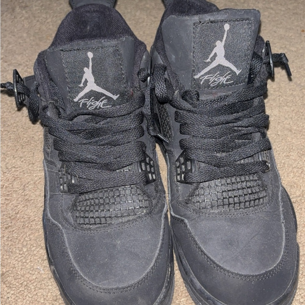 Black cat Jordan 4 size 8.5 men